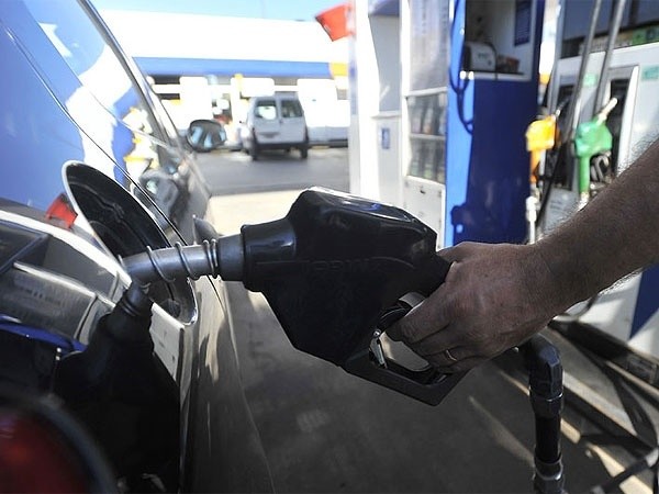 COMBUSTIBLES: AUMENTAN LOS PRECIOS DE LA NAFTA Y EL GASOIL A PARTIR DE JUNIO