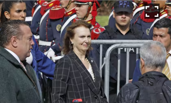 PRIMERA REACCIÓN DEL GOBIERNO DE MILEI AL LEVANTAMIENTO MILITAR EN BOLIVIA: 