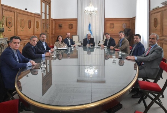 UNA OPOSICIÓN MÁS AMIGABLE 
