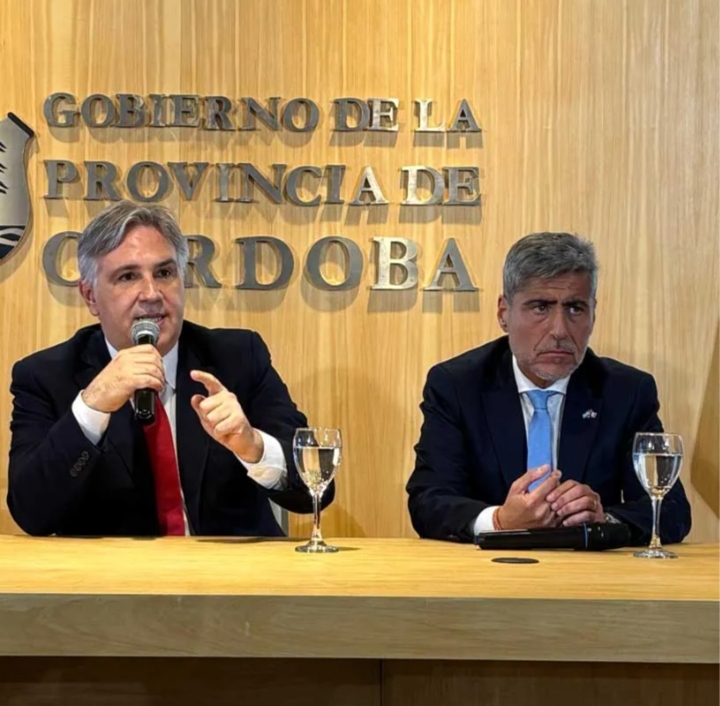 LLARYORA RATIFICA SU RESPALDO A QUINTEROS Y PROMETE DEPURAR LA POLICÍA DE CÓRDOBA