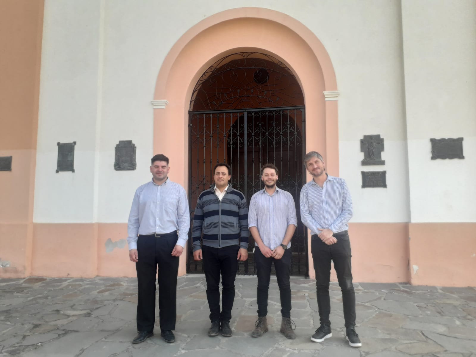 VILLA TULUMBA: RECIBIERON AL SUB SECRETARIO DE BIODIVERSIDAD DEL MINISTERIO DE AMBIENTE DE LA PROVINCIA DE CÓRDOBA