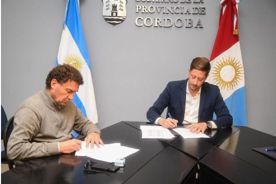 LA PROVINCIA FIRMÓ EL ACUERDO SALARIAL CON LA UNIÓN DE EDUCADORES DE LA PROVINCIA DE CÓRDOBA 