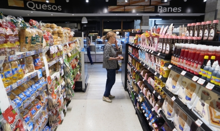 LA INFLACIÓN DE NOVIEMBRE SE UBICÓ EN 2,4%, EL VALOR MÁS BAJO DESDE JULIO DE 2020